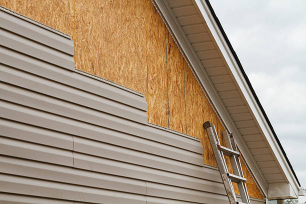 24/7 Emergency Siding Installation experts in New Brighton, PA